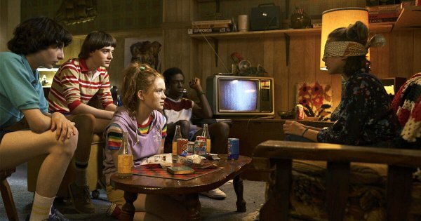 Diretor de Stranger Things compartilha teaser misterioso com