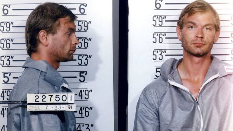 Série da Netflix sobre Jeffrey Dahmer começa a ganhar forma | DarkBlog