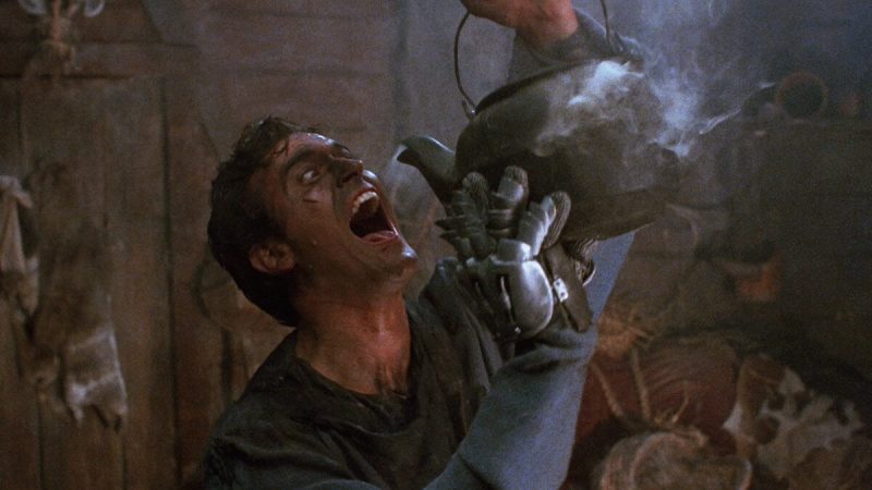 Novo filme de Evil Dead ganha primeira imagem aterrorizante