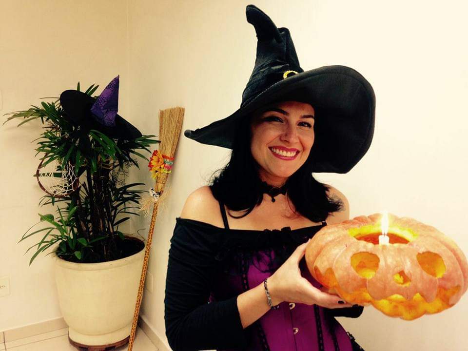 Feliz Hallowitches! - DarkBlog, DarkSide Books