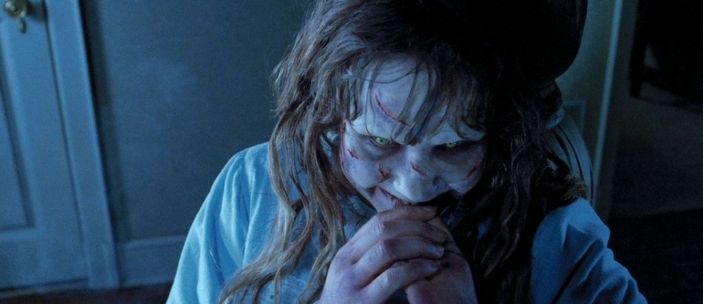 Regan está possuída #oexorcista #filmeterror #cenasdefilme #tiktokfilm