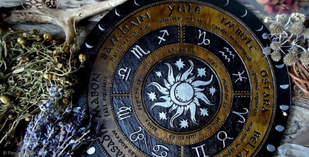 Nodo Norte - Astrologia - As Bruxas e a Astrologia A ideia de bruxaria ou  feitiçaria é tão antiga quanto a humanidade e ganha diferentes cores em  cada cultura. Lembro-me das aulas