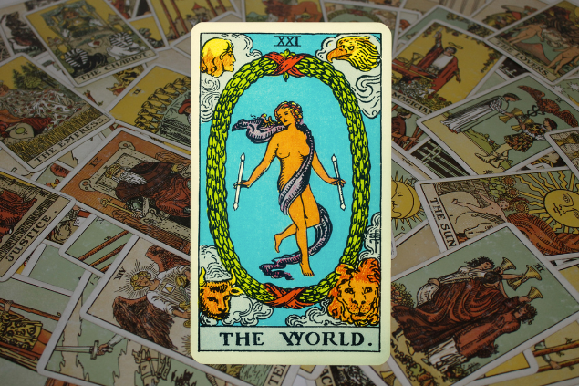 carta o mundo tarot