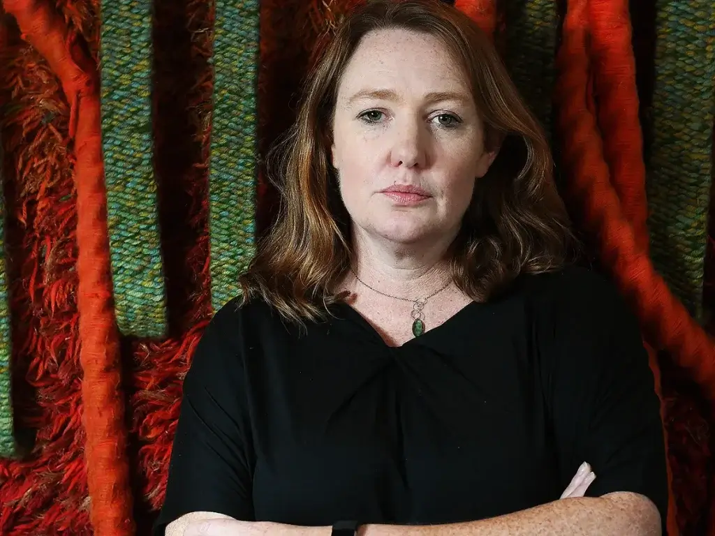 paula hawkins