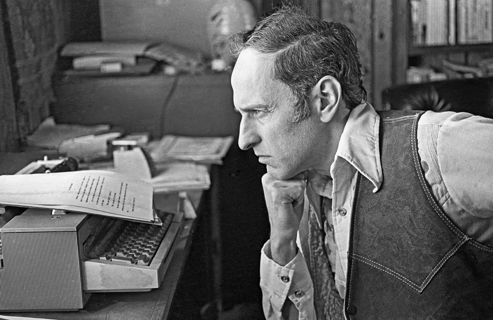  Roger Zelazny